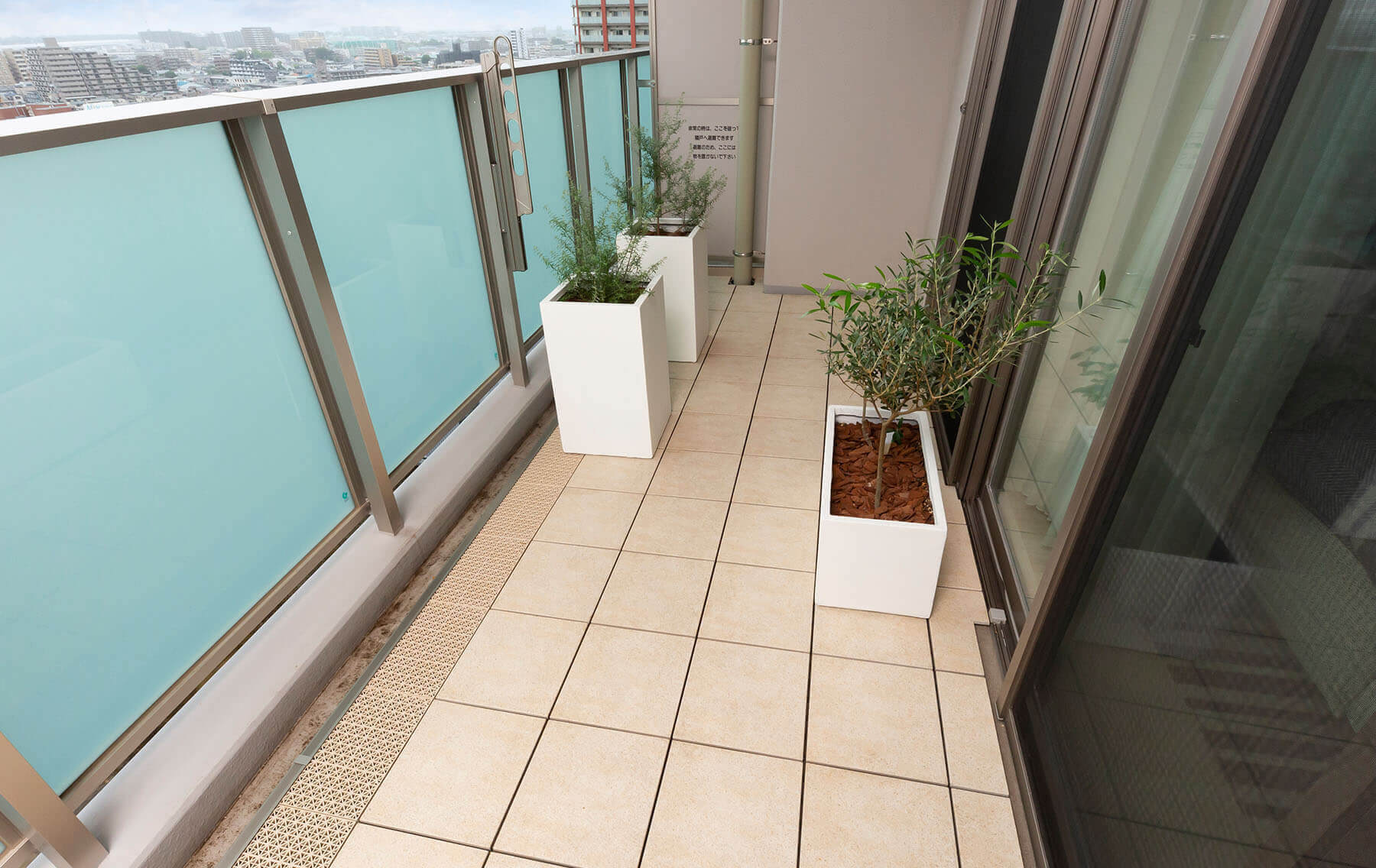 クレガーレのヴェルクラッセ カラーはプライムアイボリー色