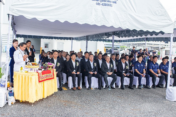 タイの第2工場の竣工式_バラモン式典の様子