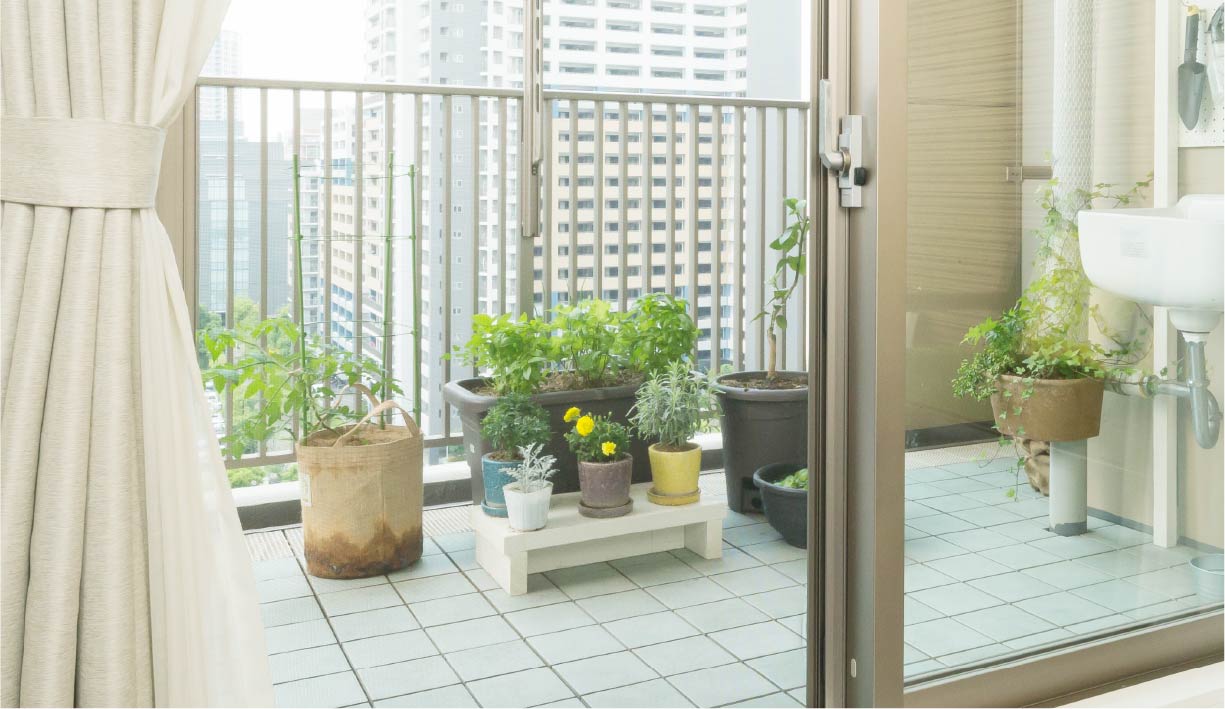 RIENAのタイルなら土のお掃除もラクラク!